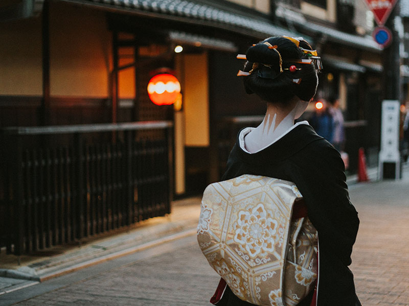 Geisha, Kyoto, Japon, circuit, voyage, Capitales Tours, Découverte du Japon