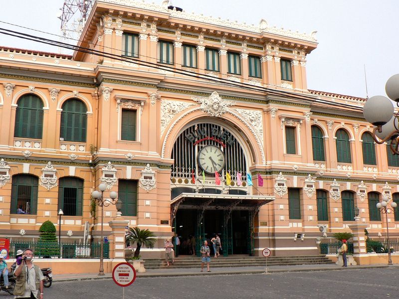La Poste, Gustave Eiffel, Ho Chi Minh Ville